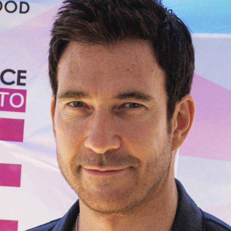 دیلان مک درموت - Dylan McDermott