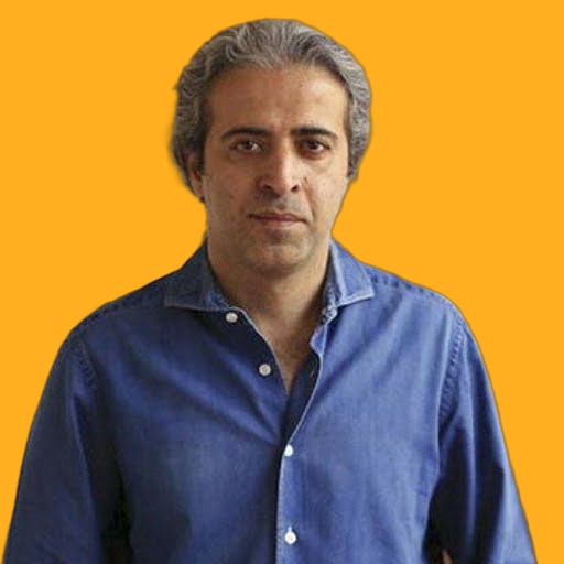 ایوب آقاخانی - 