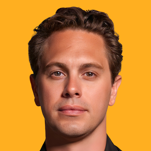 توماس سادوسکی - Thomas Sadoski