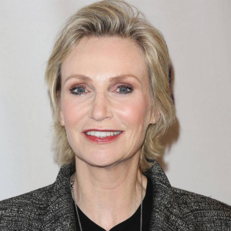 جین لینچ - Jane Lynch