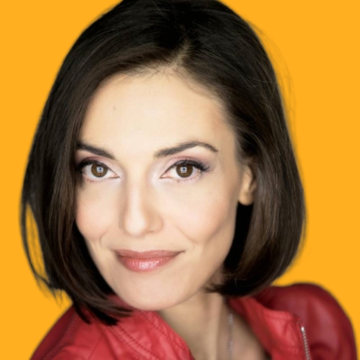 کریستینا سرافینی - Cristina Serafini