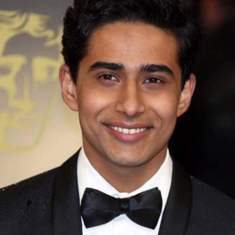 سورج شارما - Suraj Sharma